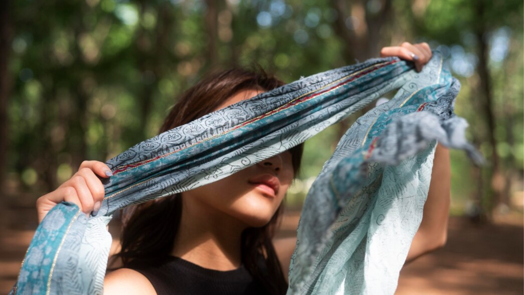 Scarf Color Psychology: What Your Choice of Scarf Says About You – Pop ...