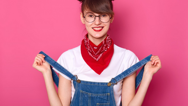 The ‘It Girl’ Guide to Statement Scarves
